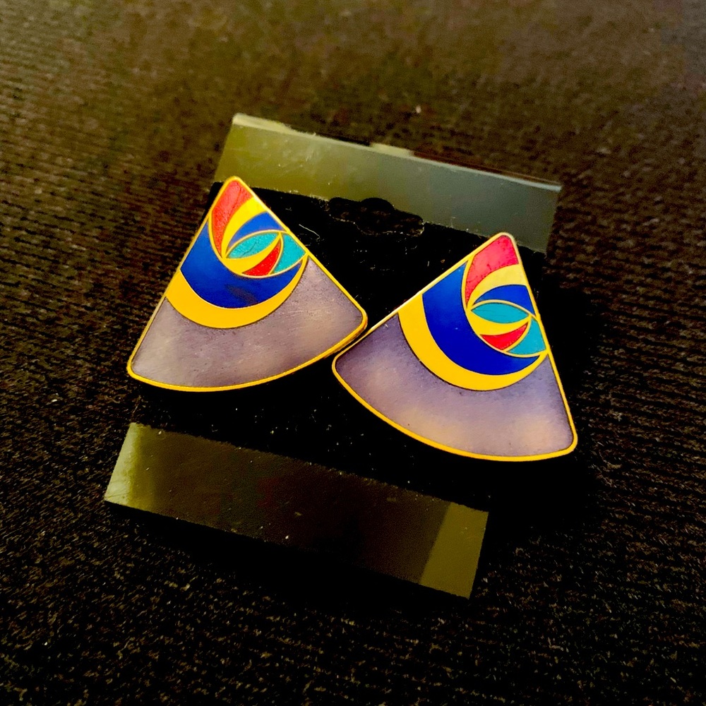 CLOISONNÉ TRIANGLE VINTAGE PIERCED EARRINGS